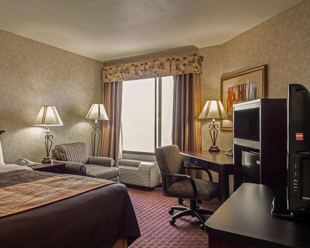 Comfort Inn Silicon Valley East Фремонт Номер фото