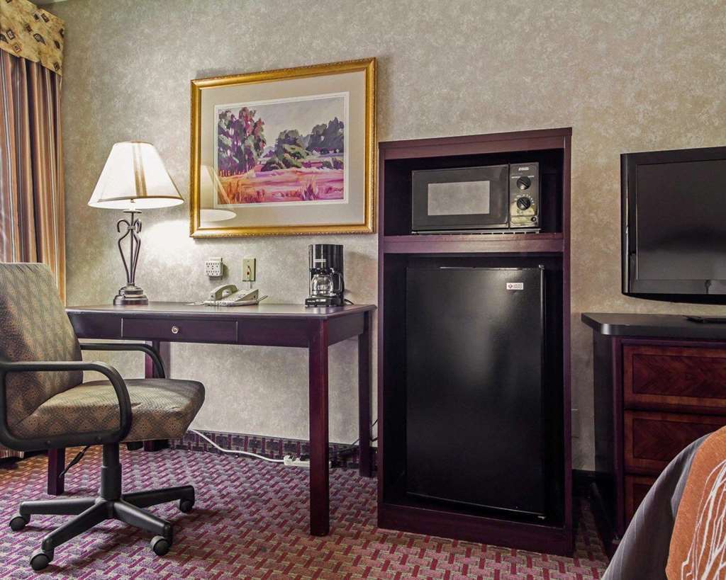 Comfort Inn Silicon Valley East Фремонт Номер фото