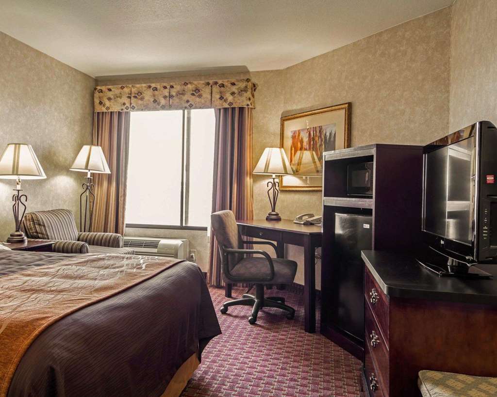 Comfort Inn Silicon Valley East Фремонт Номер фото