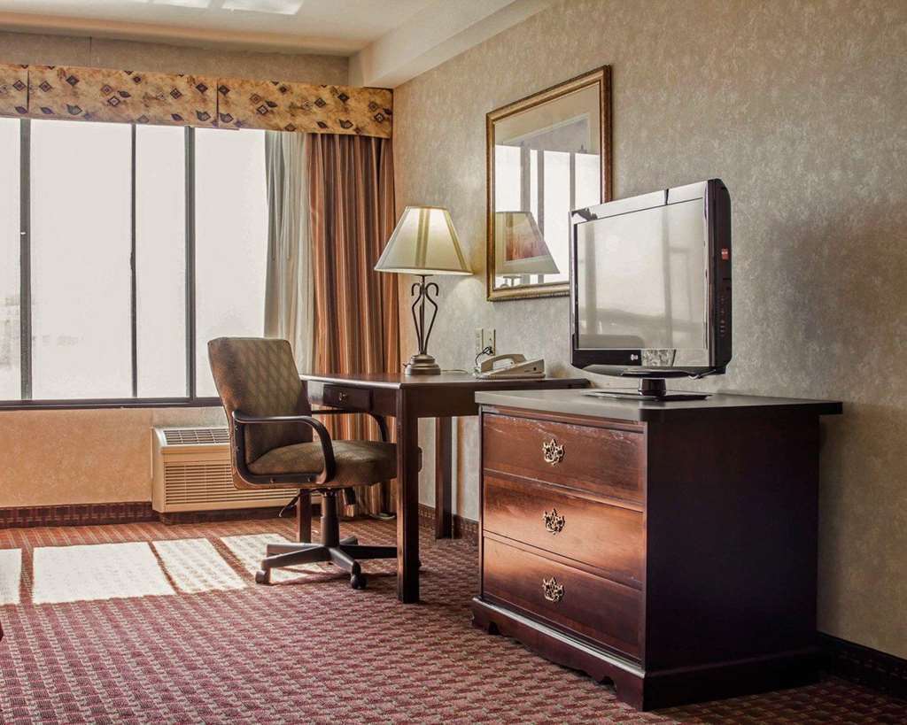 Comfort Inn Silicon Valley East Фремонт Номер фото